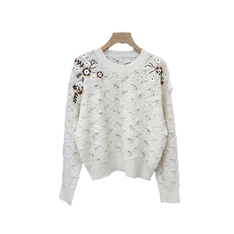 Embroidered round neck pullover sweater