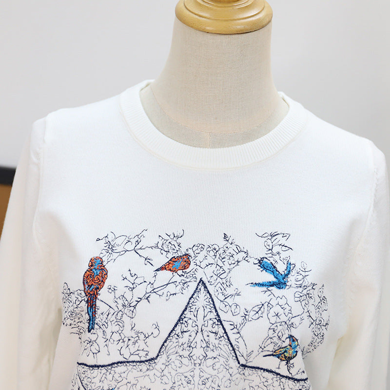 Embroidered pentagram flying bird pullover sweater for women