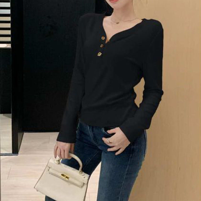 Fashion V-Neck Gold Button Embroidered Velvet Base Layer T-Shirt for Women Vintage Trendy Slim Fit Casual Top