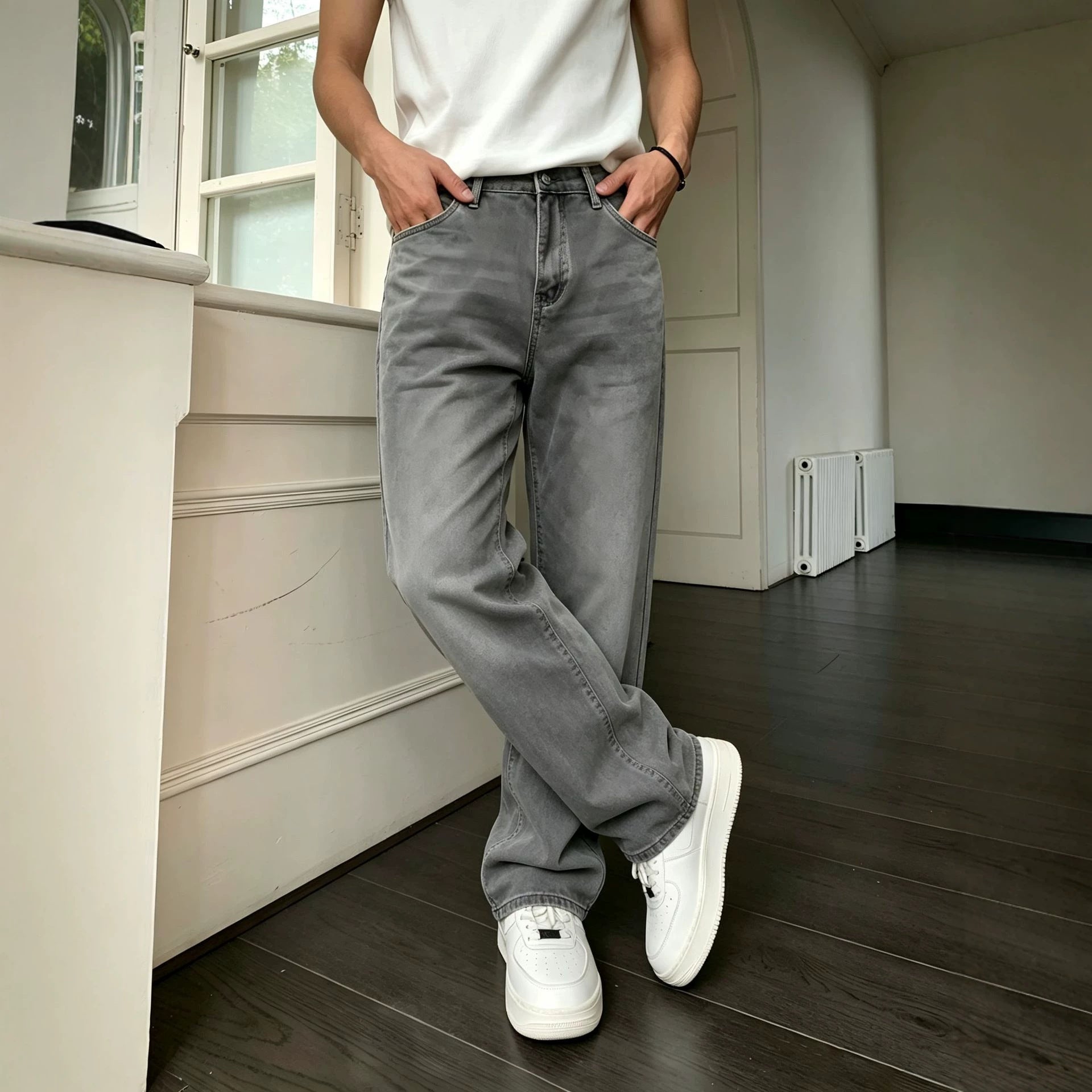 Casual Washed Gray Denim Pants for Men, Comfortable Everyday Workwear, Vintage Style, Relaxed Fit, Fashionable Summer Bottoms