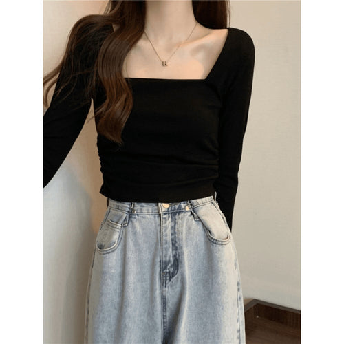 Black Women's Short Crop Top with High Waist, Fitted and Sexy Long Sleeve Slim Fit T-Shirt Inner Wear