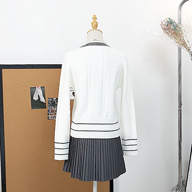 Color collision embroidery slim fit sweater for women