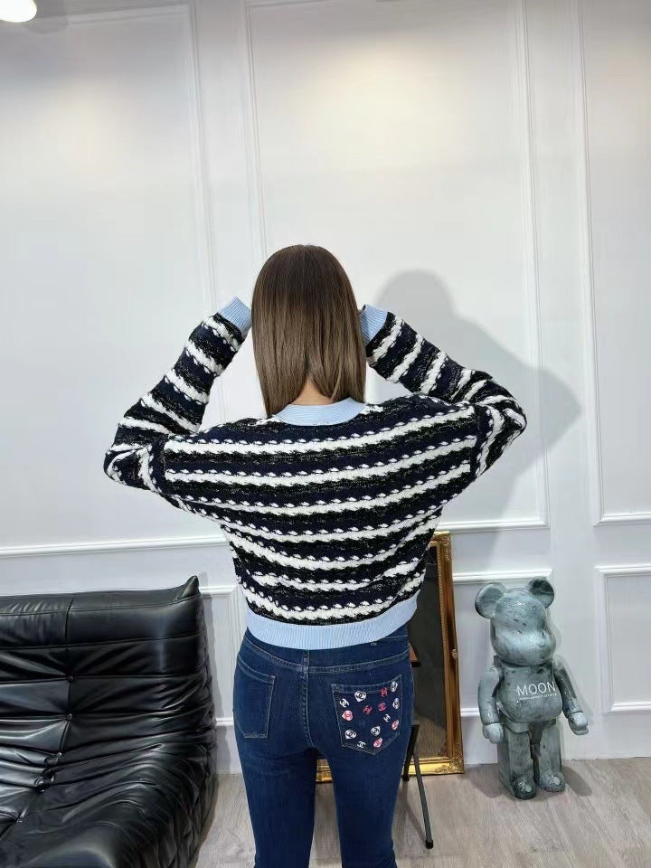 Striped V-neck sweater top for women