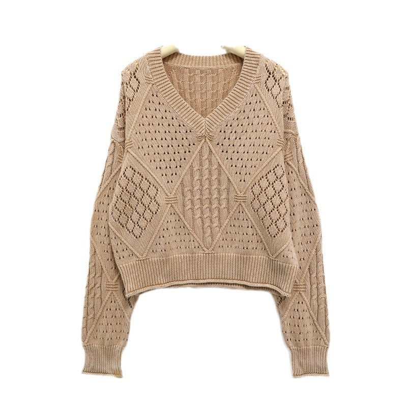 Hollow V-neck loose long sleeved sweater