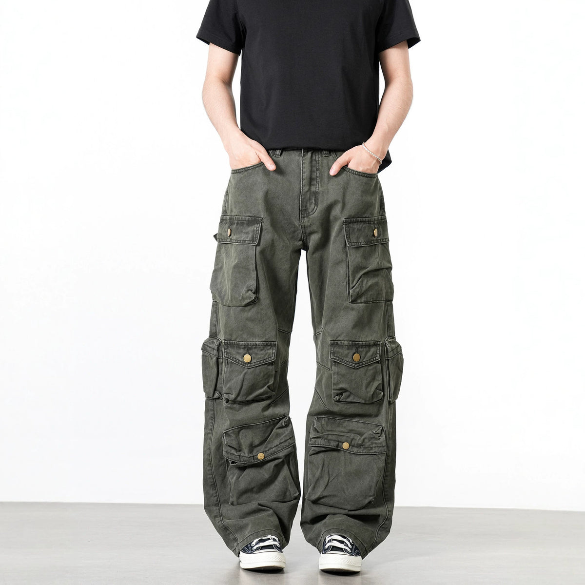 Heavy design sense, multi pocket workwear, straight leg long jeans, street style, loose and versatile casual wide leg pants
