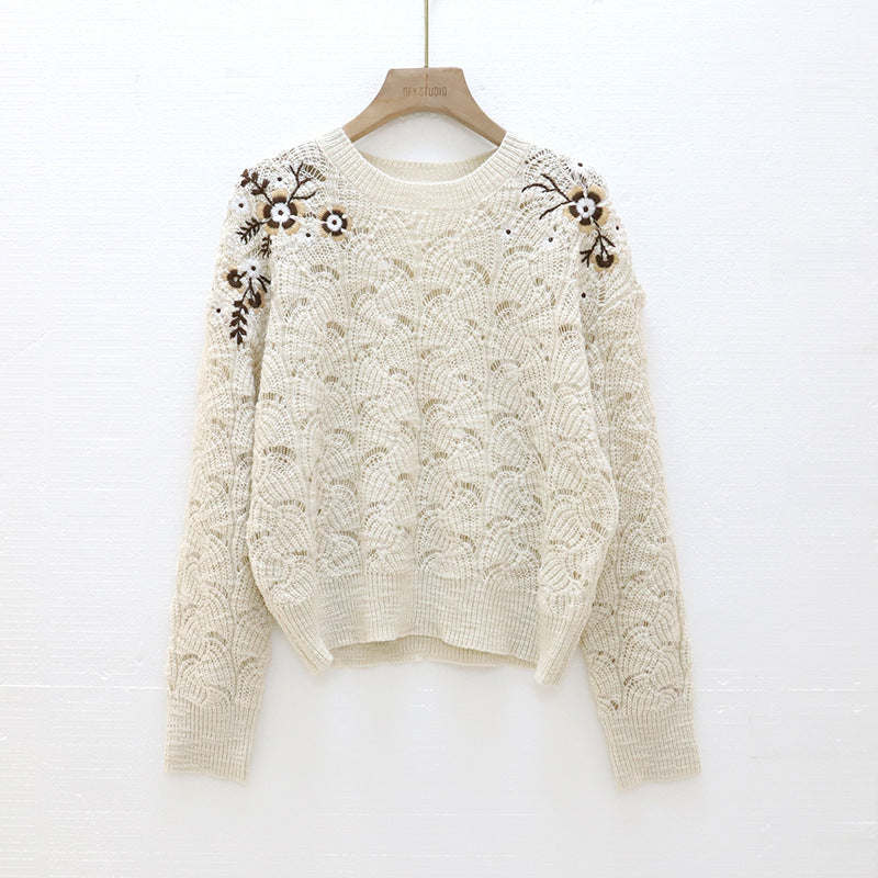 Embroidered round neck pullover sweater